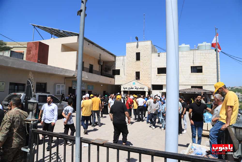 يوم انتخابي طويل في بلدة طيردبا تغطية عدسة موقع ياجنوب 